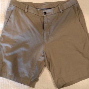 Lululemon Commission Short 9'